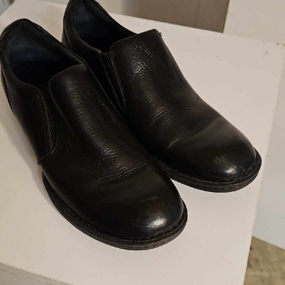 BORN Women's Black Leather Slip-On Shoes Boots